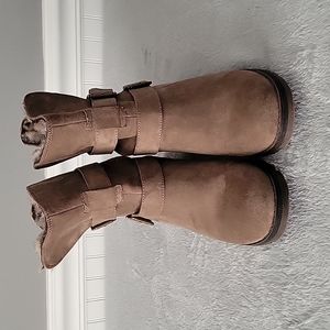 White Mountain Boots